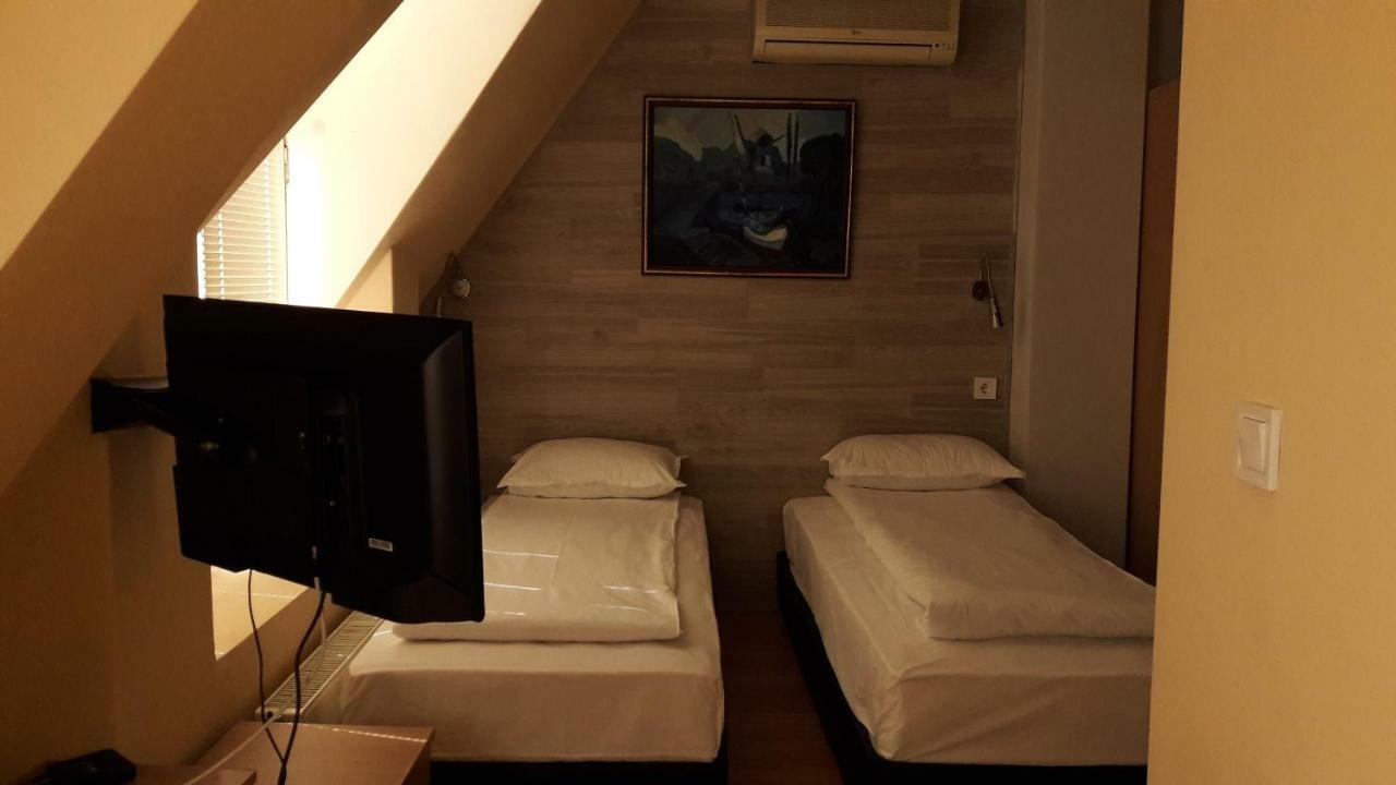 Rio Family Hotel Blagoevgrad Exterior foto